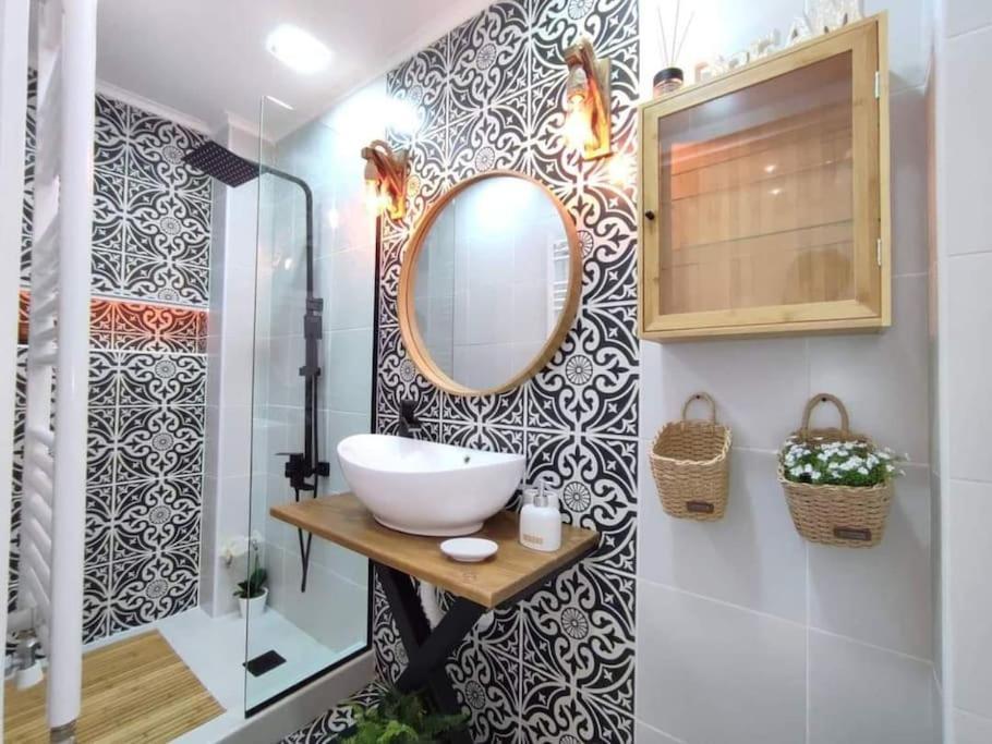Old Town Luxe W 100mbps Apartamento